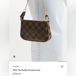 【NWT🎁】Louis Vuitton Mini Pochette